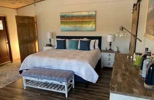 Lewis House | Luxe 15 acre Ranch House w/ Gameroom close to Mesa Verde, Durango, Telluride