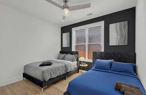 Hayes Apartment | Luxe 3BR King Suite Mins to Downtown Durham!