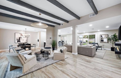 Paradise Valley Village House | Luxe 4BR Oasis with Private Pool, BBQ & EV Charger