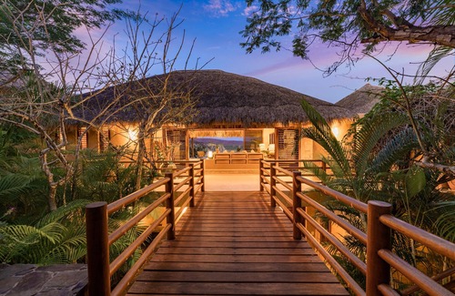 Santa Maria Huatulco Villa | Luxe Beach Villa in 5-start Oceanfront Community