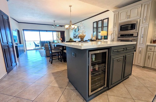 Bella Vista Condo | Luxe Beachfront 2BR Condo - Stunning Views & Premium Upgrades - Recently Updated