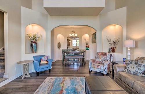 Indian Point Apartment | Luxe Branson Retreat with Mtn Views and Pool Access!