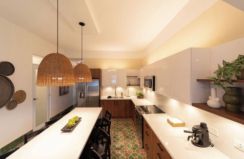 Santurce House | Luxe Colonial Home near La Placita with Generator!
