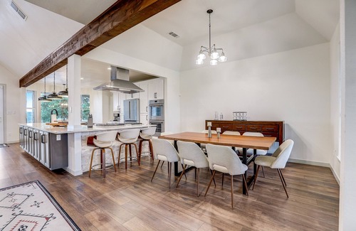 Oatmeal House | Luxe designer Hill Country home near Austin with amazing views & infinity pool