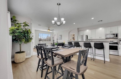 Fox Crossing House | Luxe Living The Bridges at Ocotillo. Pool, Spa and Garage!