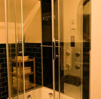 Engelmanshoven Apartment | Luxe loft in vierkantshoeve