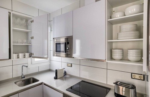Pacifico Apartment | Luxe Pacífico 2BR w/Doorman, walk to Retiro Park, by Blueground