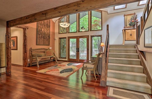 Pocono Pines House | Luxe Poconos Pines Home with Beach and Amenities!