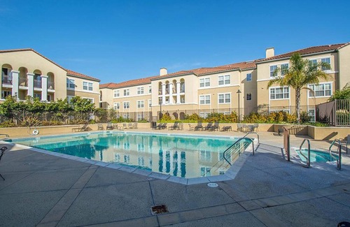 Santa Clara Apartment | Luxe Santa Clara 2BR w/Pool, Balcony, Elevator & Gym, by Blueground
