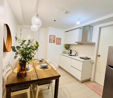 San Fernando Apartment | LuxeBali Azure @ Azure North
