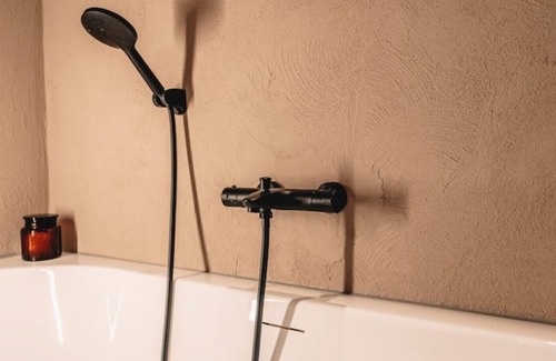 Maasland Apartment | Luxery wellness with jacuzzi and sauna
