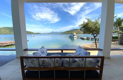 Frade House | Luxo Brasil #AR01 Praia da Árvore Mansion 09 Suites Private Beach Angra Vacation Rental