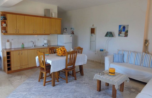 Melissopetra House | Luxury Villa with Pool overlooking a Majestic View