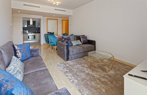 Agadir Bay Apartment | Luxueux Appartement de 100m² Avec 2 Piscines et Wifi Illimité