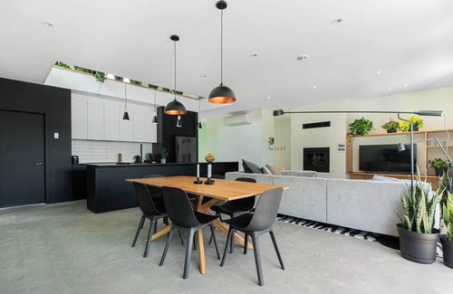 Argenteuil Regional County Municipality Ski Chalet | Luxurious Chalet Aube - Waterfront, Spa, Fireplace!