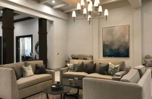 The Woodlands Apartment | Luxurious 1 bedroom apartment in a resort-style gated community.