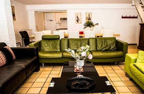 Landsrade House | luxurious 12-person group accommodation