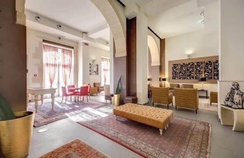 Eastern Sicily Apartment | Luxurious 1BR Executive Suite at Syracuse