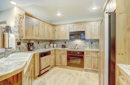 Beaver Creek Condo | Luxurious 2 Bd With Lift View in Beaver Creek, Ski In/Ski Out by RedAwning