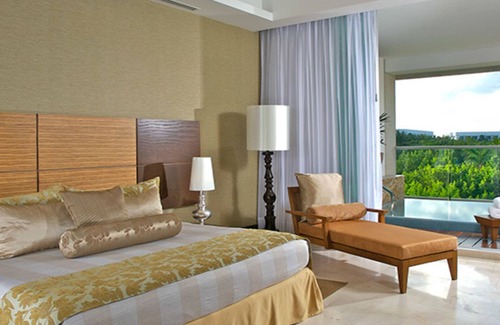 Villa Juarez Resort | Luxurious 2-bedroom Suite, Grand Vacationing in Riviera Maya (Cancun)