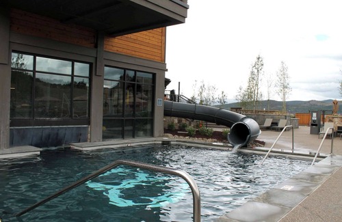 Breckenridge Condo | Luxurious 2-bedroom ski-in/ski-out condo at Breckenridge Peak 8 base