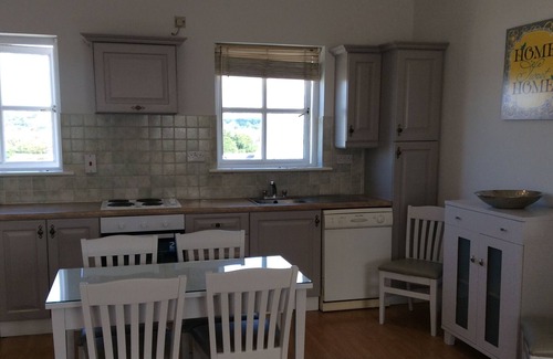 Westport House | Luxurious 2 Bedroom House