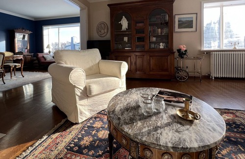 Akureyri Apartment | Luxurious 2 Floor House in Akureyri