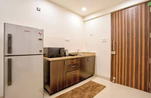 Vagator Apartment | Luxurious 2BHK With Pool.nn