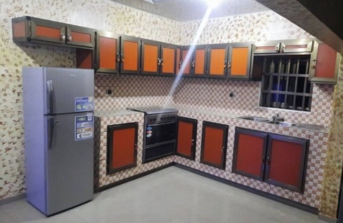 Come Villa | Luxurious 3-bedroom building in charming Comé with AC.nFamily-friendly.