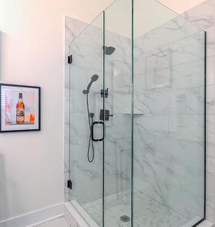 Lexington House | Luxurious 3 BR Distillery District Townhouse
