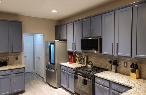 Spring House | LUXURIOUS 3800sf House in a gated subdivision includes great amenities.