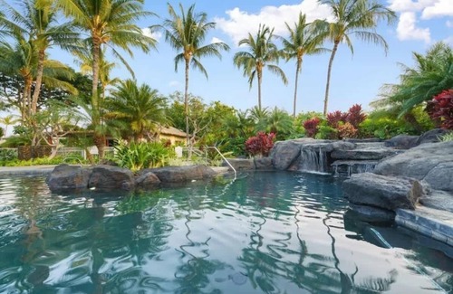 Kamuela House | Luxurious 3BR/3BA with Private Beach Club Access