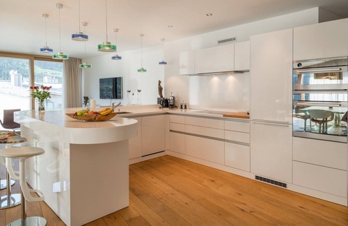 Flims Apartment | Luxurious 4.5 apartment 240qm at the residential building of The Mountain Suites