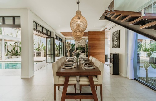 Pecatu Villa | Luxurious 4 Bedroom villa with swimming pool in Uluwatu