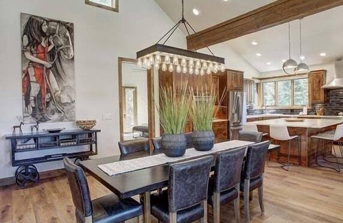 Keystone House | Luxurious 4Br Mountain Home~No Cleaning Fees~Kids ski free!