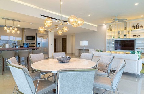 Playa Mujeres Resort | Luxurious 5-Diamond 3-BR Oceanfront at Garza Blanca: Private Jacuzzi & Butler
