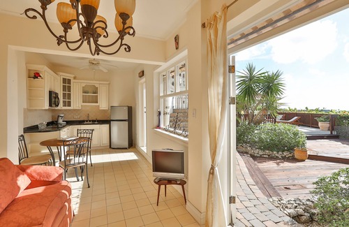 Willemstad Villa | Luxurious 5000sq Villa: Private Pool, Amazing Views, Secured resort & Gameroom