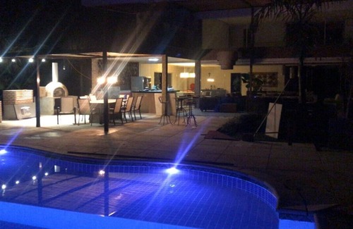Frade House | Luxurious 6 bedroom house in Angra with pool