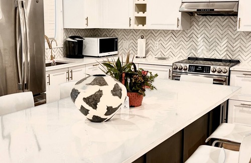 Woodstock House | Luxurious and Comfortable Home
