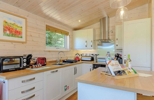 Ashover Ski Chalet | Luxurious and contemporary lodge with stunning countryside views.