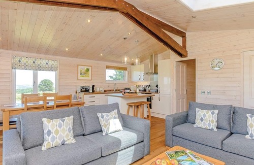 Ashover Ski Chalet | Luxurious and contemporary lodge with stunning countryside views.