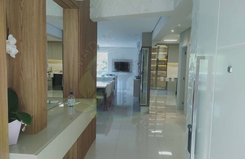 Jurere Apartment | LUXURIOUS AND COZY APARTMENT IN JURERÊ