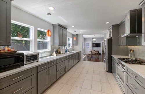 Willow Glen House | Luxurious and grand stay at the heart of San Jose