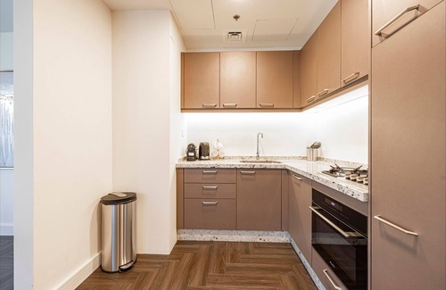 Business Bay Apartment | Luxurious And Stylish 1br With Amazing City Views