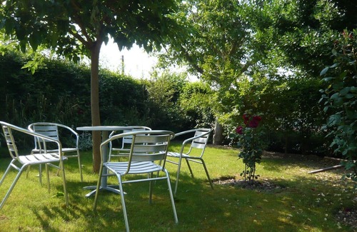 Taurize Apartment | Luxurious apartment for two/three overlooking the river, rock pool/waterfal
