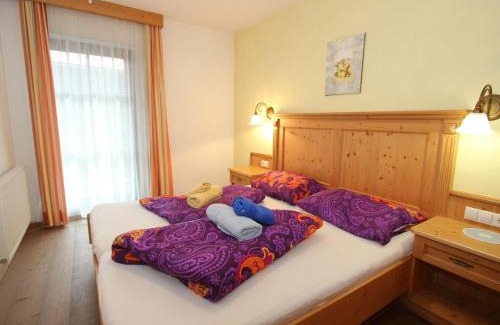 Huben Apartment | Luxurious Apartment in L ngenfeld with Sauna