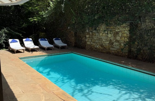 Galu Villa | Luxurious Beach House with 4 bedrooms and private pool