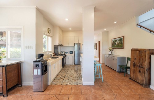 Calaca Condo | Luxurious Cedar Home @ Canyon Woods w/Pool & View