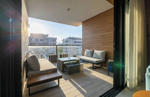 Ra'ananna Apartment | Luxurious Central Raanana Flat