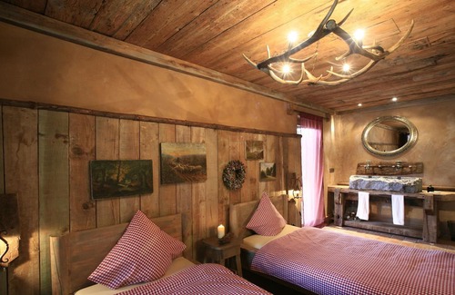 Bellevaux Ski Chalet | Luxurious Chalet with Jacuzzi and Sauna